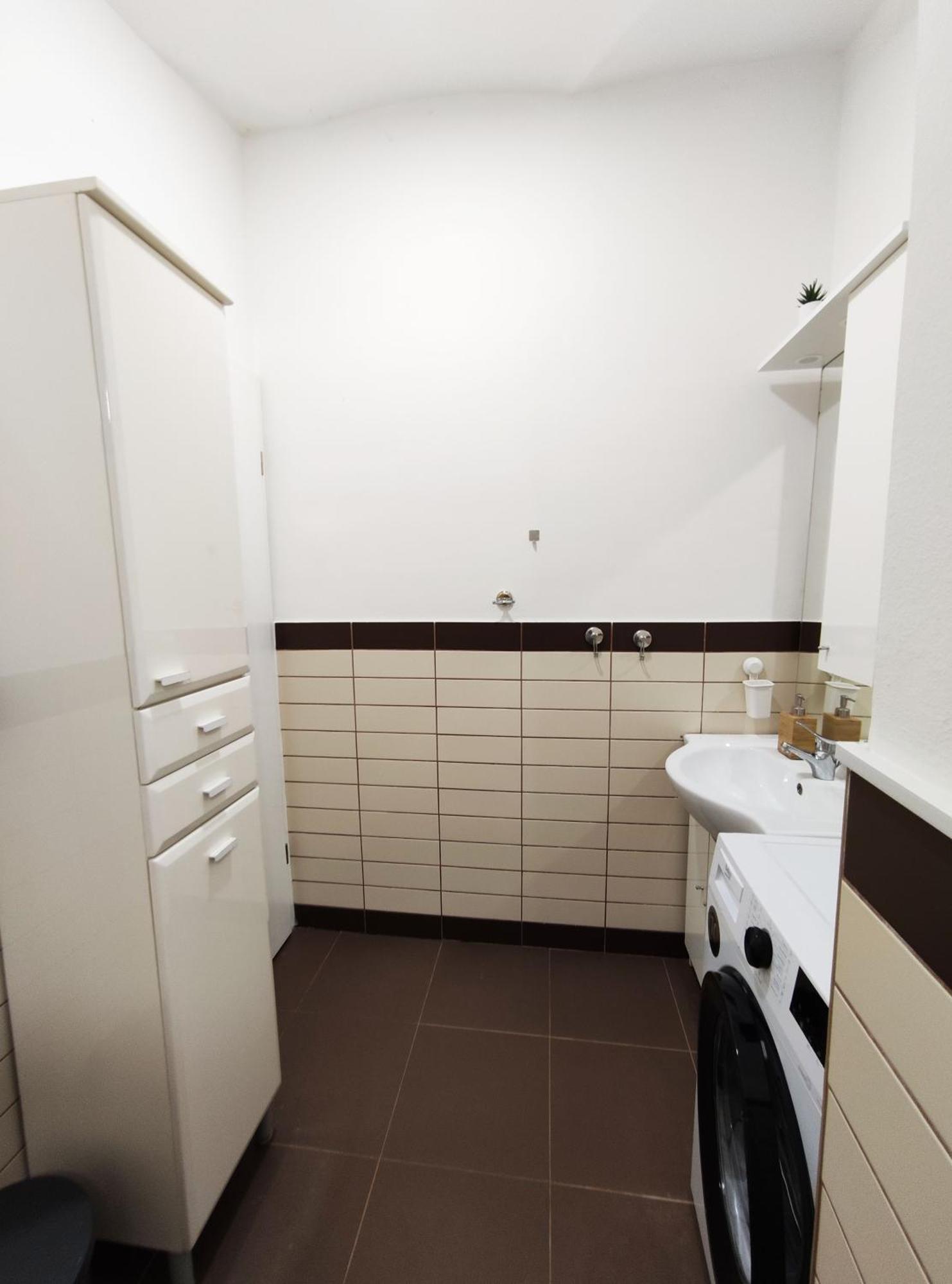 Studio Apartment Sisters 3-4 Ljubljana Bagian luar foto